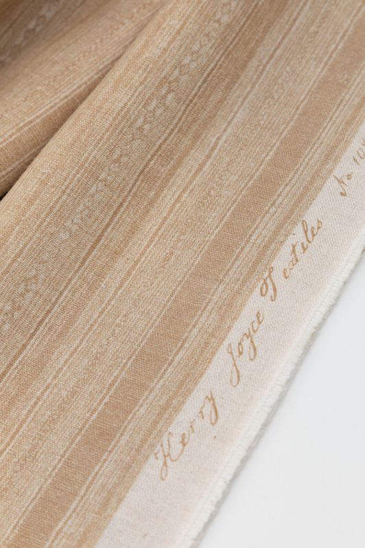 1081-05 | batik stripe | ochre